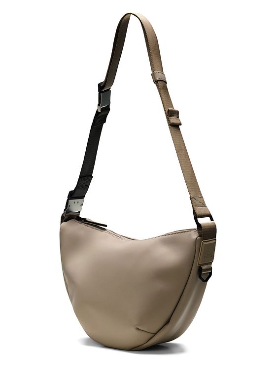 Rains Valera Skuldertaske 32 cm Rains Valera Skuldertaske 32 cm