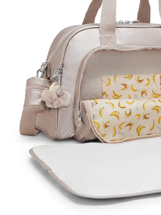 Kipling Camama Skötväska 43.5 cm Kipling Camama Skötväska 43.5 cm