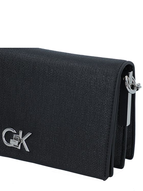 Calvin Klein Re-Lock Skuldertaske 24 cm