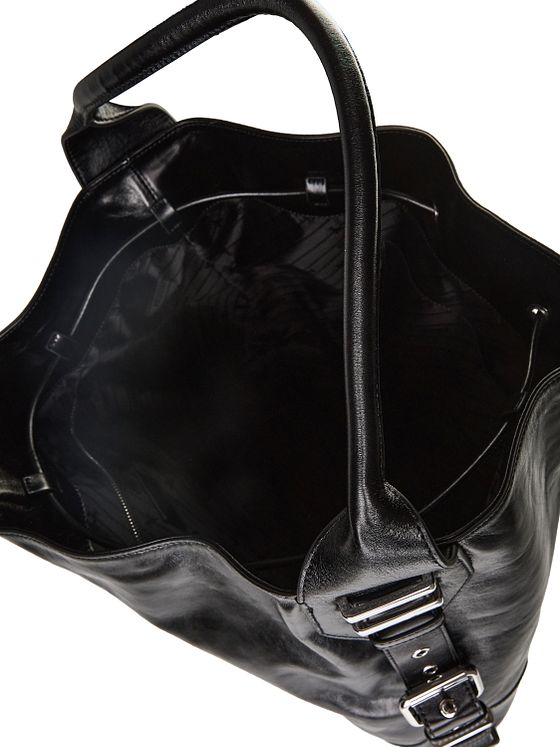 Patrizia Pepe Olkalaukku Nahka 47 cm Patrizia Pepe Olkalaukku Nahka 47 cm