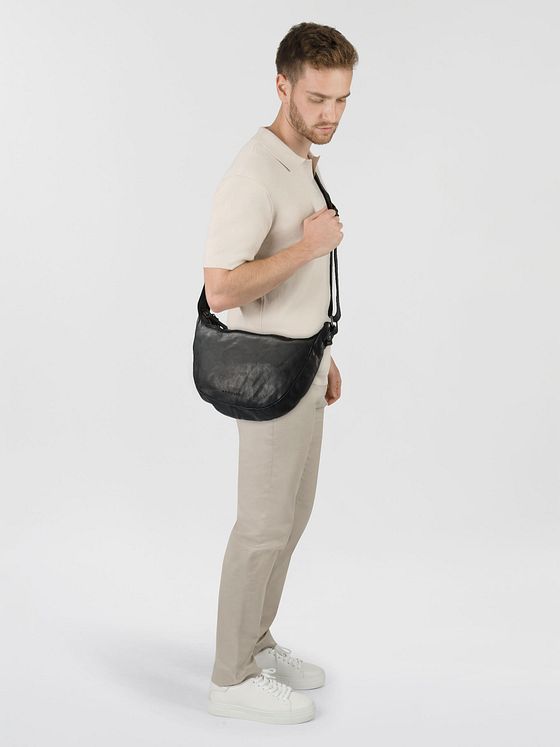 Harold's Submarine Skuldertaske M Læder 33 cm Harold's Submarine Skuldertaske M Læder 33 cm