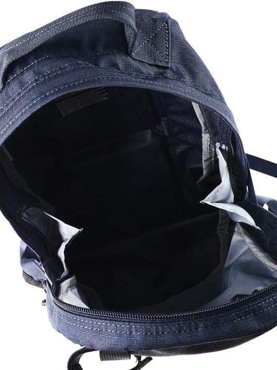 Haglöfs Tight Daypack 39 cm Laptoprum