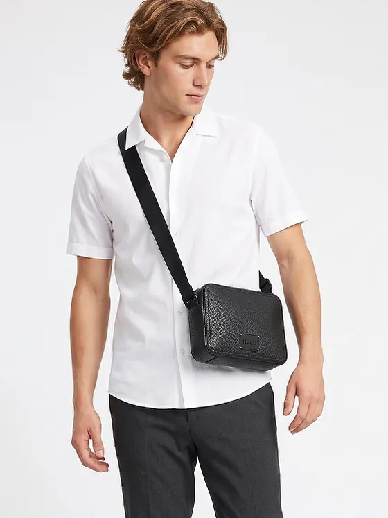 Hugo Ethon Bolsa de hombro 20 cm Hugo Ethon Bolsa de hombro 20 cm