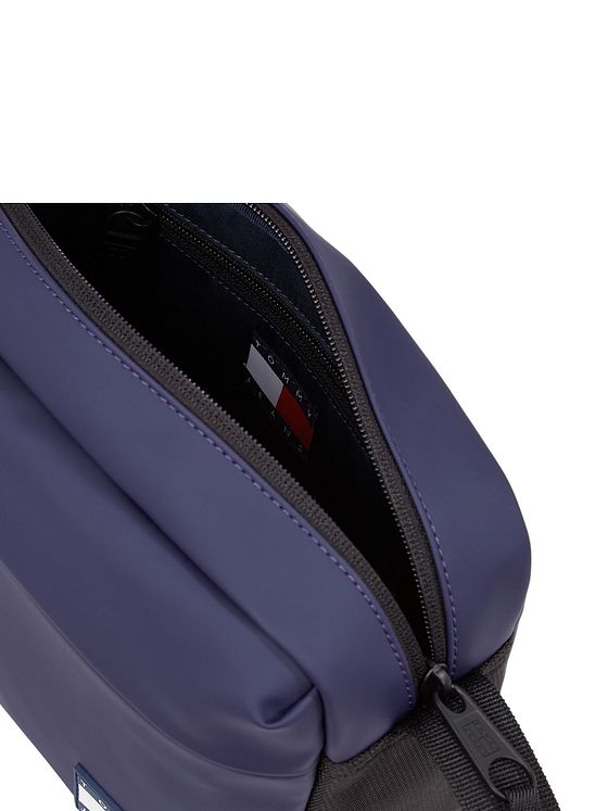 Tommy Hilfiger Jeans TJM Daily Skuldertaske 22 cm