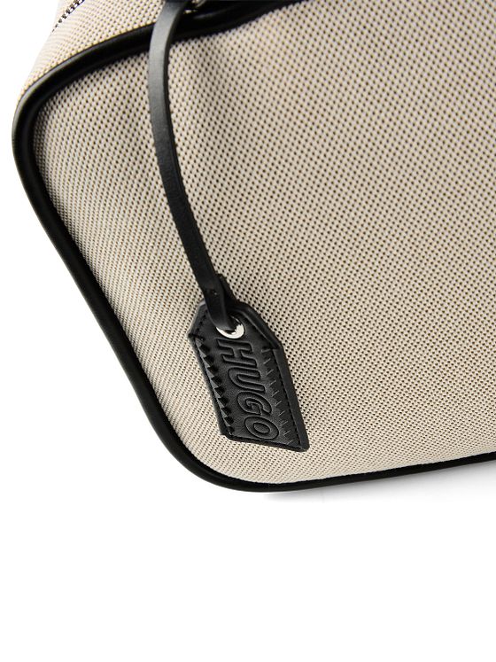 Hugo Jodi Taška přes rameno 32 cm