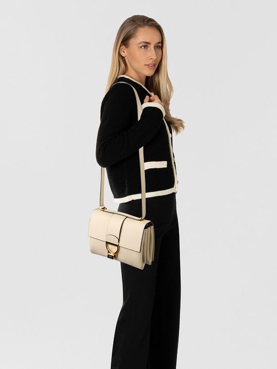 Coccinelle Kožená taška přes rameno Arlettis 23 cm