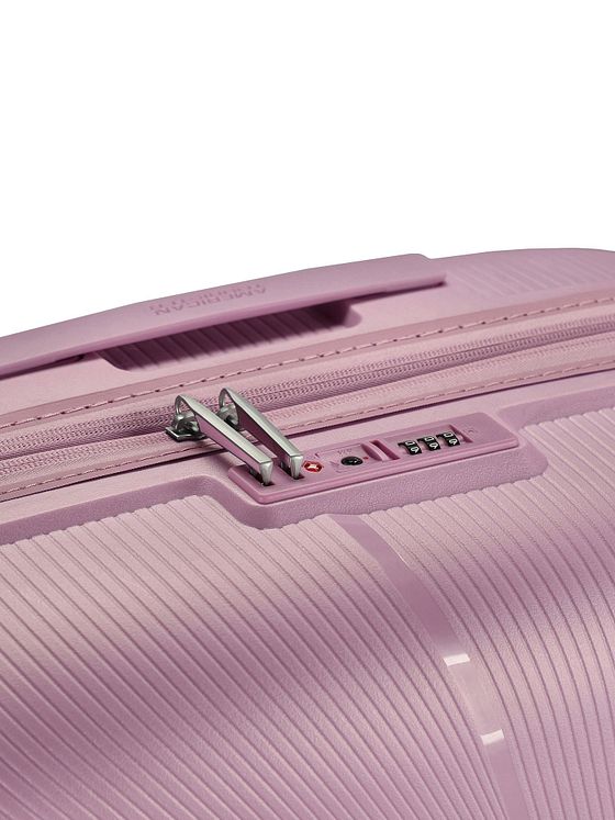 American Tourister Starvibe 4 hjul Trolley 67 cm med strækfold American Tourister Starvibe 4 hjul Trolley 67 cm med strækfold