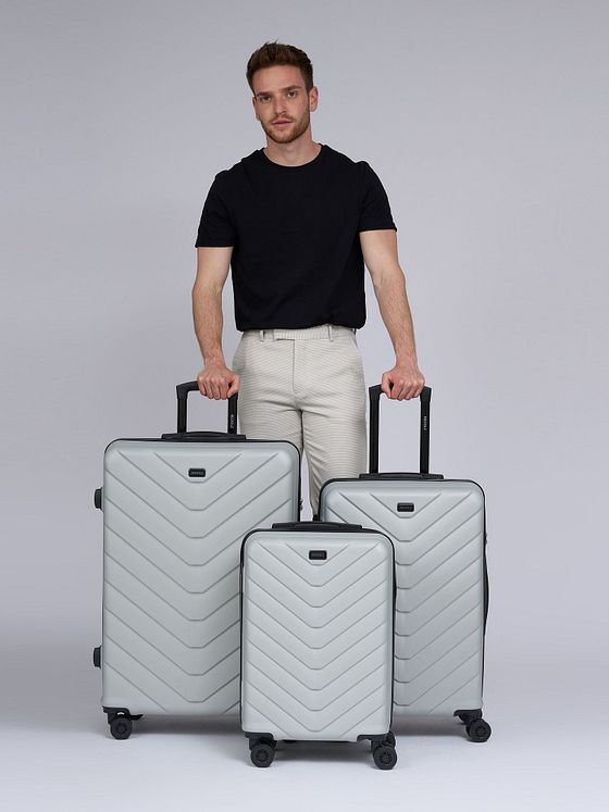 Redolz Essentials 07 3-SET 4 kolečka Sada kufrů 3-dílný