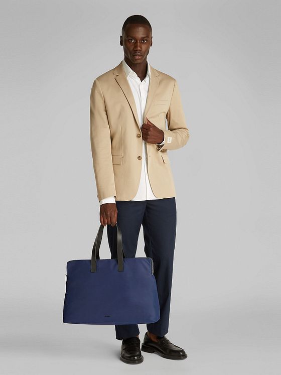 Calvin Klein Business Tech Dokumenttaske 48 cm Laptoprum