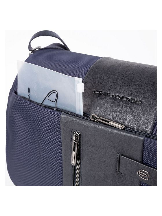 Piquadro Brief Messenger 43 cm rum til bærbar computer