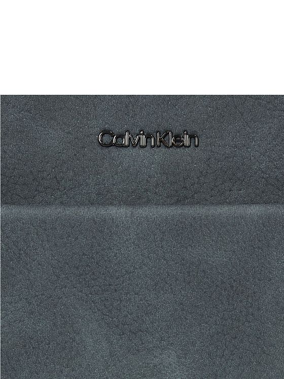 Calvin Klein CK Refined Mini Bag skuldertaske 17 cm Calvin Klein CK Refined Mini Bag skuldertaske 17 cm