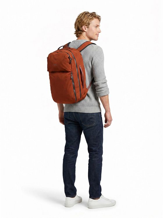 Bellroy Lite rejserygsæk med 52 cm rum til bærbar computer