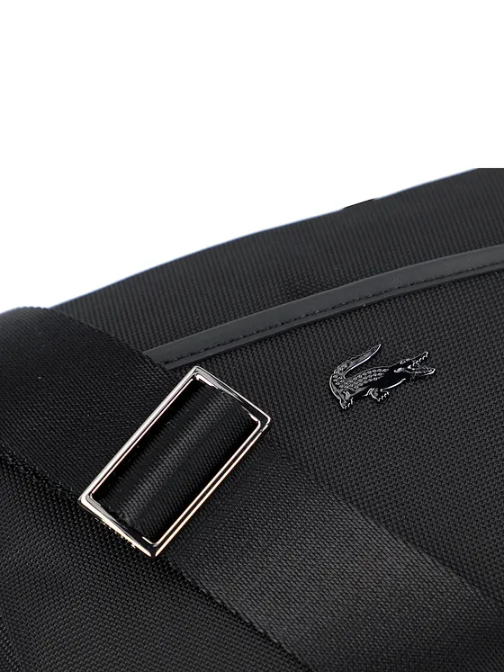 Lacoste LG Lacoste Everyday Crossbody taška 21 cm Lacoste LG Lacoste Everyday Crossbody taška 21 cm