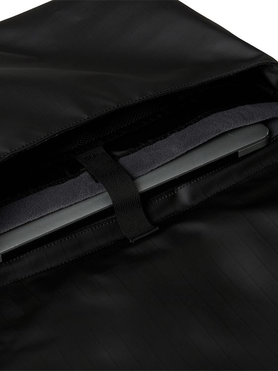 The North Face Base Camp Voyager Messenger Bag Messenger-taske 45 cm Laptoprum The North Face Base Camp Voyager Messenger Bag Messenger-taske 45 cm Laptoprum