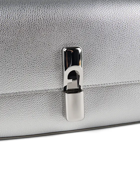 Furla Iride Crossbody taske S Læder 20 cm Furla Iride Crossbody taske S Læder 20 cm