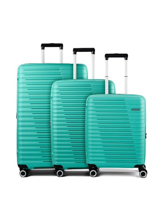 American Tourister Roadrush 4-hjulig Resväskset 3-delad med expansionsveck American Tourister Roadrush 4-hjulig Resväskset 3-delad med expansionsveck