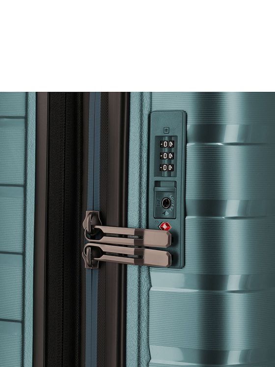 Travelite Air Base Slim 4 hjul Kabinetrolley S 55 cm Travelite Air Base Slim 4 hjul Kabinetrolley S 55 cm