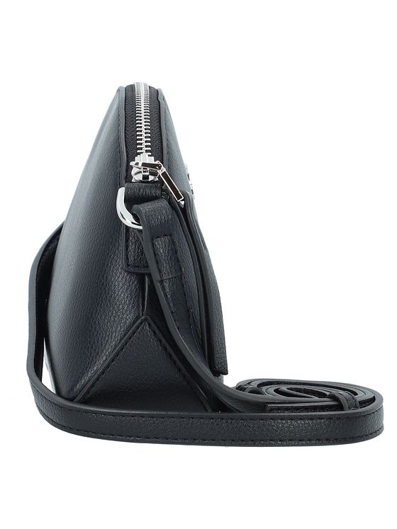 Calvin Klein CK Daily Skuldertaske 19 cm