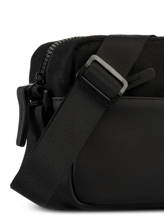 Bench Style Skuldertaske 23 cm Bench Style Skuldertaske 23 cm