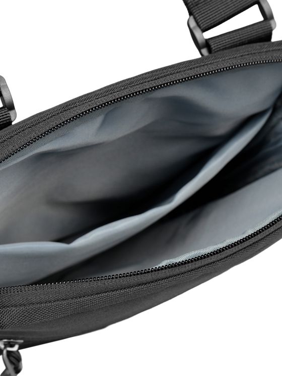 bugatti Mare Basic Bolsa de hombro 23 cm bugatti Mare Basic Bolsa de hombro 23 cm