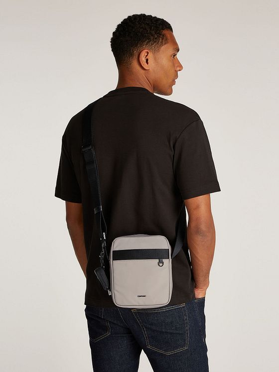 Calvin Klein CK Est. Mini Bag skuldertaske 17 cm