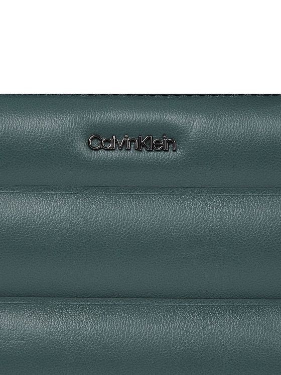 Calvin Klein Line Quilt Håndtaske 19.5 cm