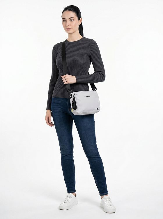 Hedgren String Crossbody-väska 22 cm Hedgren String Crossbody-väska 22 cm