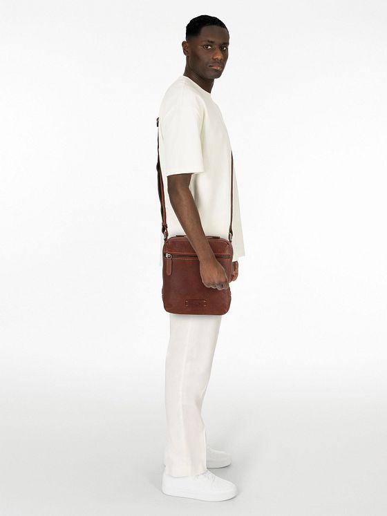 Jack Kinsky Porto Skuldertaske Læder 20 cm Jack Kinsky Porto Skuldertaske Læder 20 cm