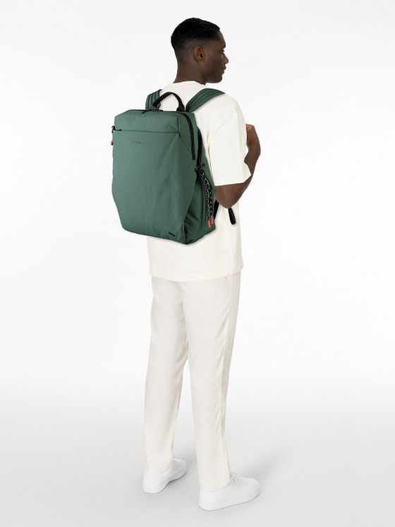 Hedgren String Batoh M 38 cm Kapsa na notebook