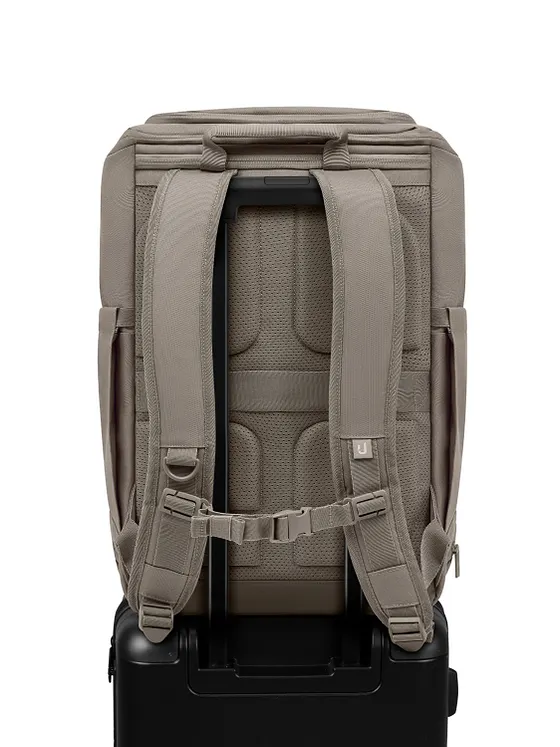 Johnny Urban Finn Daypack 46 cm Laptopfack Johnny Urban Finn Daypack 46 cm Laptopfack