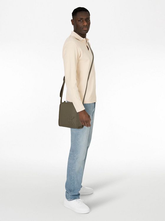 Calvin Klein Sculpted Skuldertaske 17 cm