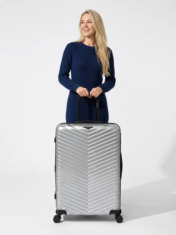 Redolz Essentials 18 2.0 4 ruedas Trolley L 76 cm Con asa expansible Redolz Essentials 18 2.0 4 ruedas Trolley L 76 cm Con asa expansible