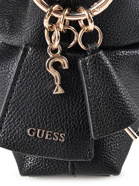 Guess Suzy Skuldertaske 32 cm Guess Suzy Skuldertaske 32 cm