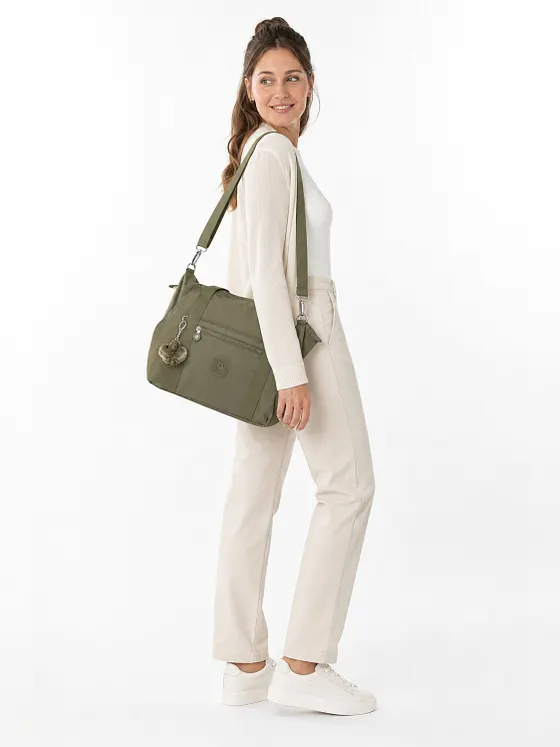 Kipling Basic Art Axelväska 44 cm Kipling Basic Art Axelväska 44 cm