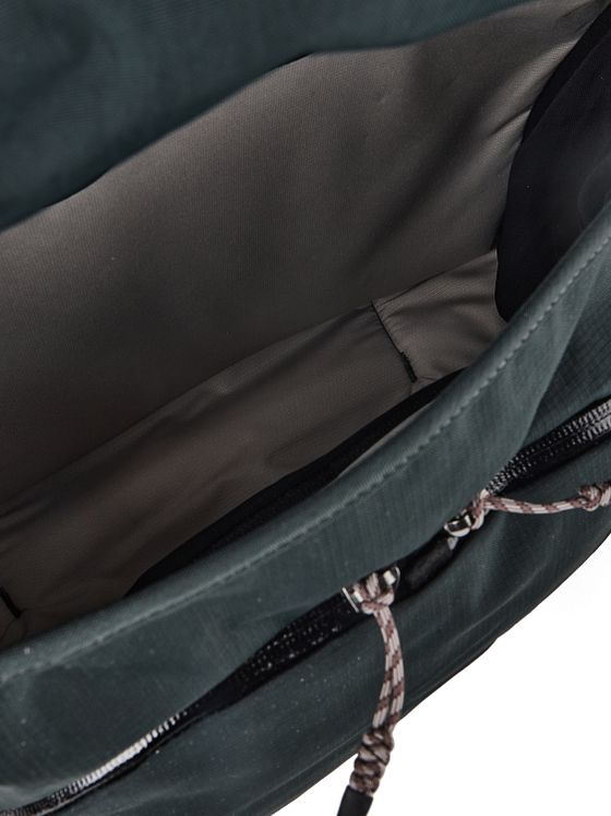 Bellroy Venture Messengertaske 52 cm Laptoprum Bellroy Venture Messengertaske 52 cm Laptoprum