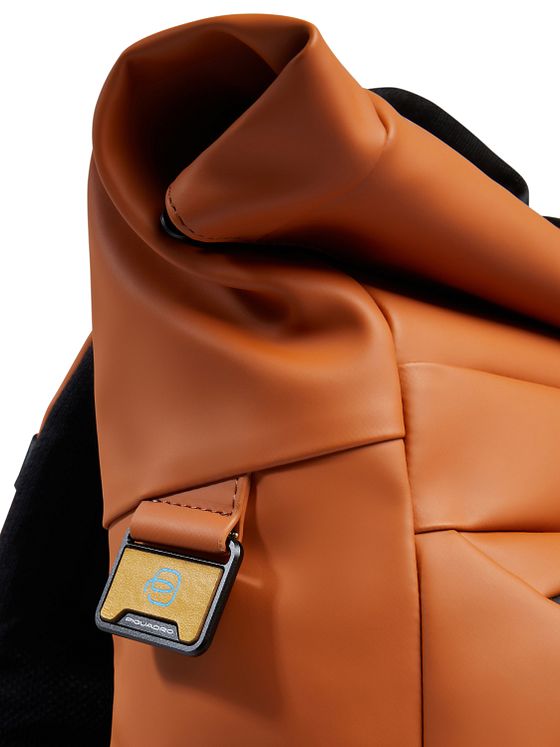 Piquadro Corner Daypack 42 cm Laptoprum