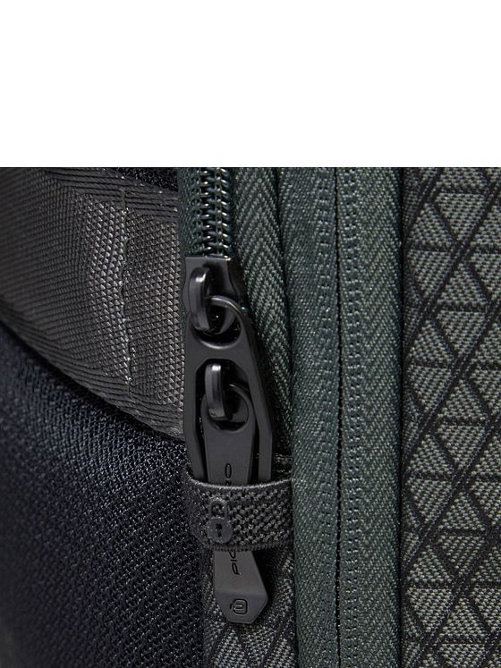Piquadro Hex-rejserygsæk 41 cm med rum til bærbar computer Piquadro Hex-rejserygsæk 41 cm med rum til bærbar computer
