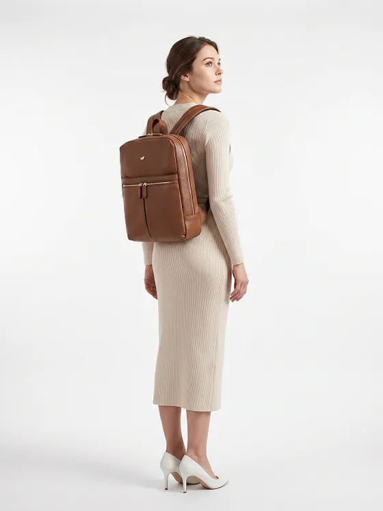 Braun Büffel Hanna Mochila de negocios M Piel natural 40 cm Compartimento para el portátil Braun Büffel Hanna Mochila de negocios M Piel natural 40 cm Compartimento para el portátil
