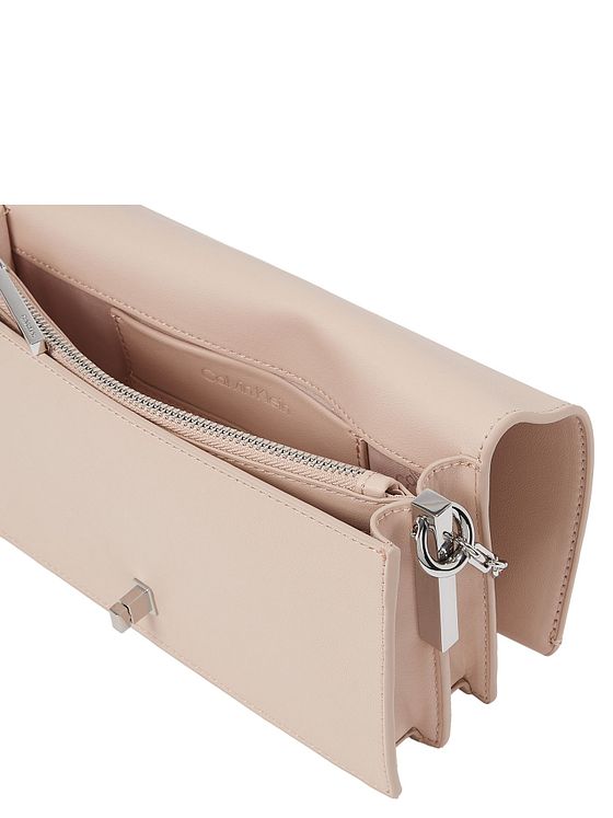 Calvin Klein Re-Lock Skuldertaske 24 cm Calvin Klein Re-Lock Skuldertaske 24 cm