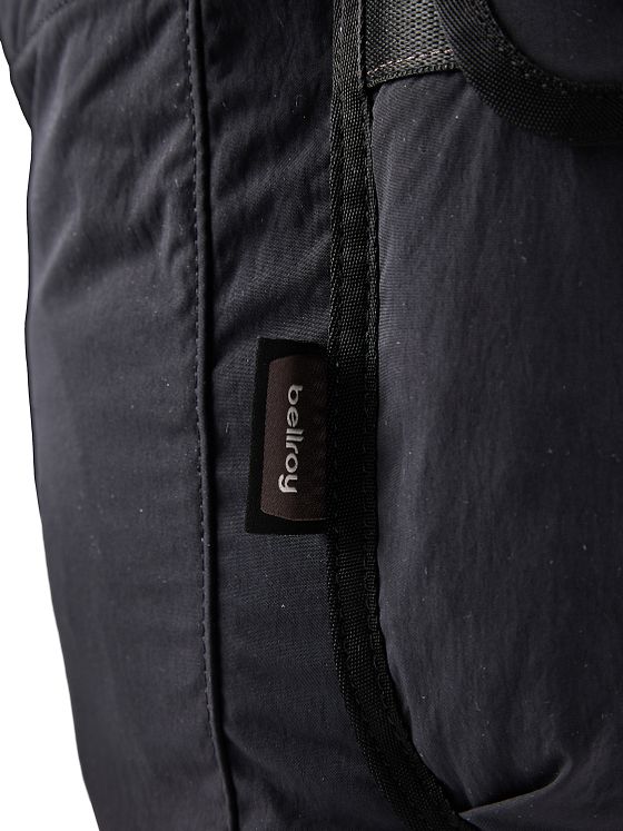Bellroy Cinch Bucket bag 37 cm Bellroy Cinch Bucket bag 37 cm