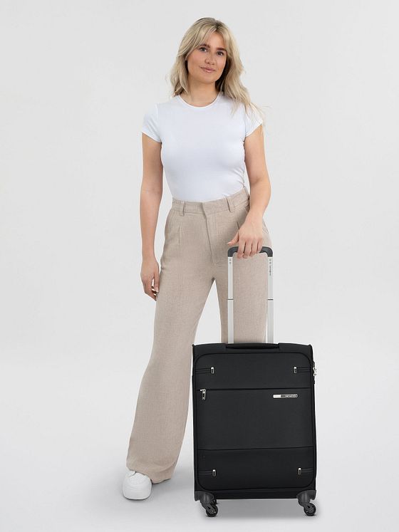 Samsonite Base Boost Spinner 4-hjulet kabinevogn 55 cm Samsonite Base Boost Spinner 4-hjulet kabinevogn 55 cm