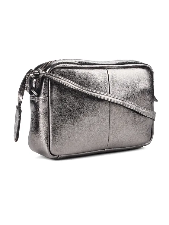 Burkely Soft Skylar Crossbody-väska Läder 22 cm Burkely Soft Skylar Crossbody-väska Läder 22 cm