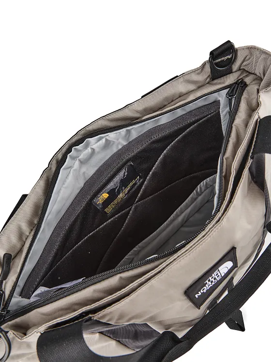 The North Face Hot Shot Shopper 49 cm Laptopfack