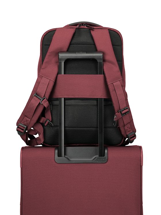 Travelite Skaii Arkireppu M 43 cm Kannettavan tietokoneen taskun syvyys Travelite Skaii Arkireppu M 43 cm Kannettavan tietokoneen taskun syvyys