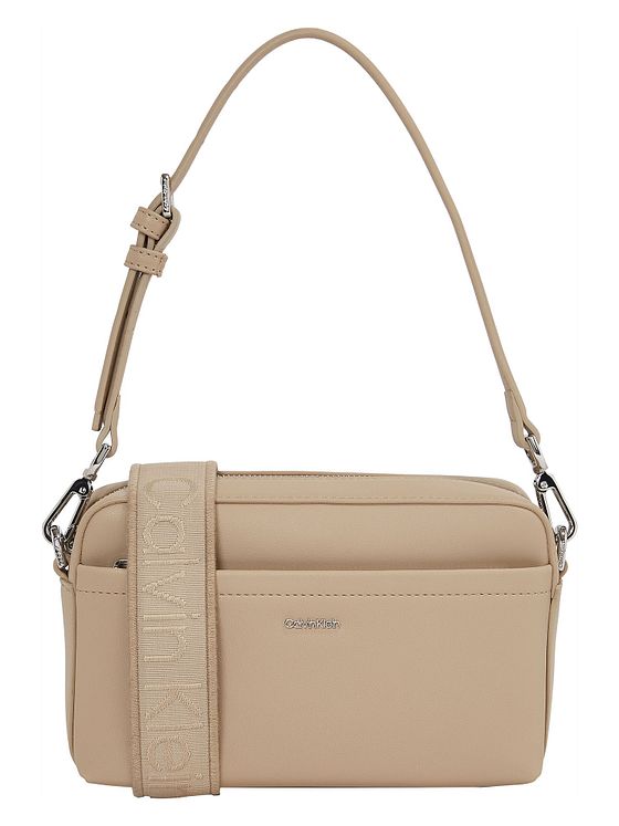 Calvin Klein CK Must Skuldertaske 21.5 cm