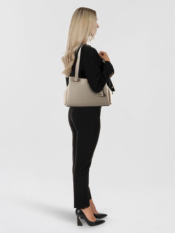 Guess Evie Skuldertaske 40 cm