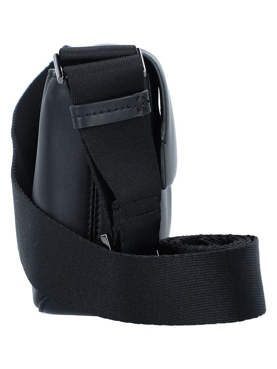 Calvin Klein CK Origami Skuldertaske 23 cm