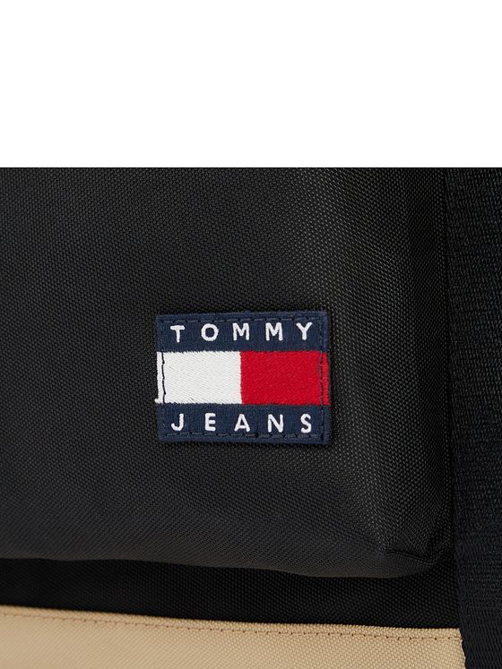 Tommy Hilfiger Jeans TJM ESS Daily Weekend-rejsetaske 39.5 cm Tommy Hilfiger Jeans TJM ESS Daily Weekend-rejsetaske 39.5 cm