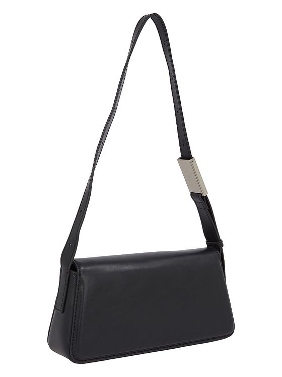 Calvin Klein Jeans Belted Skuldertaske 24 cm Calvin Klein Jeans Belted Skuldertaske 24 cm