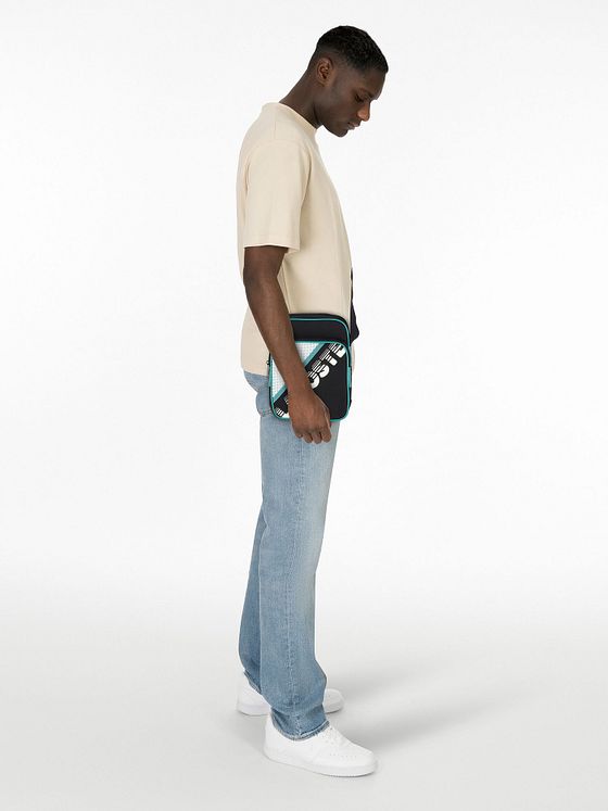 Lacoste Brewen Skuldertaske 19.5 cm